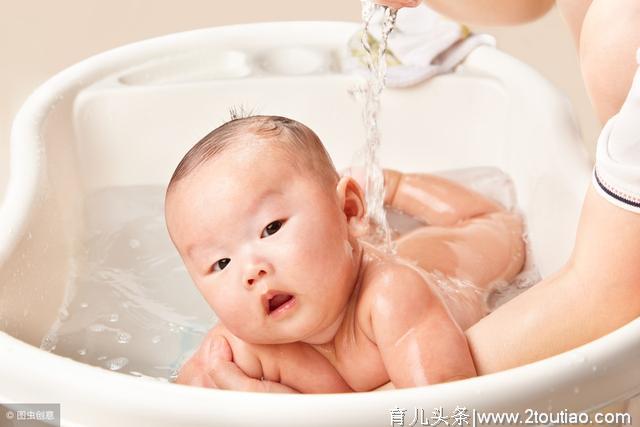 二胎妈妈告诉你无痛分娩和水中分娩的亲身体会，顺产真的不可怕！