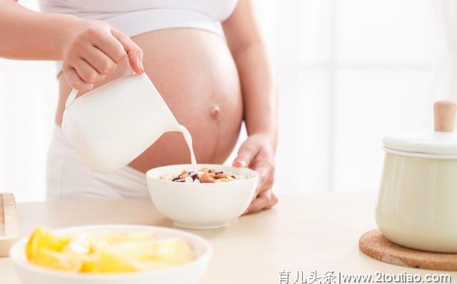 孕期，孕妇在这2件事上别偷懒，不然胎儿可能“体型过大”