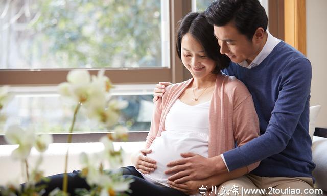 年轻夫妻早早备孕，易孕期“同房”却迟迟不孕？别错过了这个时间