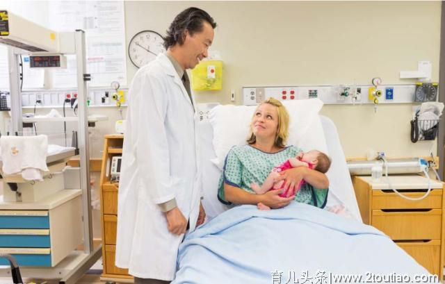 宝宝出生24小时内，这4件事要抓紧做，这是对孩子将来和健康负责