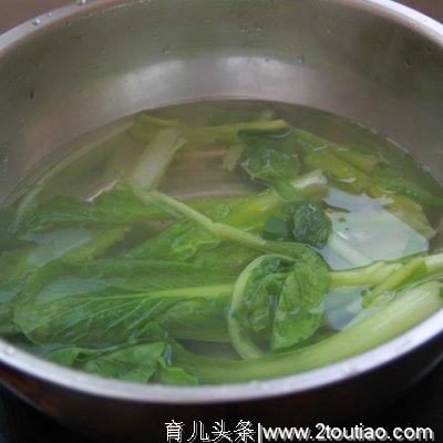 【宝宝辅食】+小白菜虾肉蒸饺