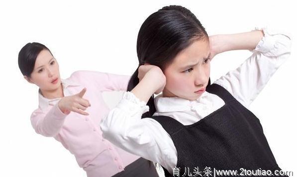 “你不买樱桃，我就不上学”，两个妈妈截然不同的做法，引人深思