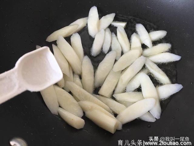 三月宁可不吃肉也要吃这菜，孩子个子猛长，比牛奶豆浆都强