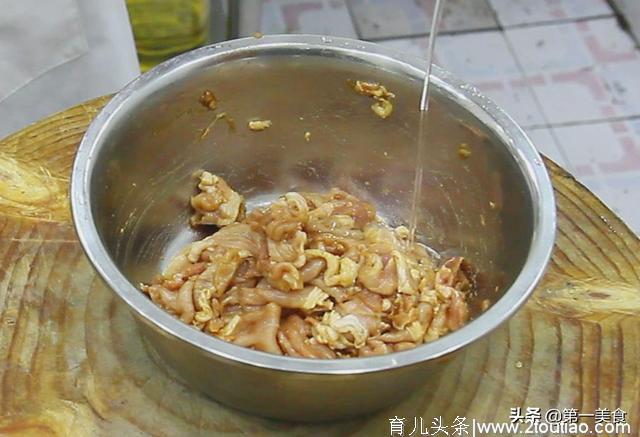 这才是肉片最好吃的做法，肉片滑嫩，3分钟学会，特别下饭