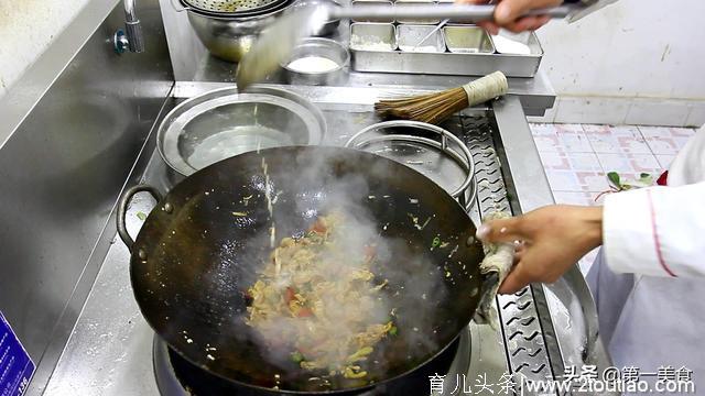 这才是肉片最好吃的做法，肉片滑嫩，3分钟学会，特别下饭