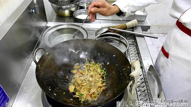 这才是肉片最好吃的做法，肉片滑嫩，3分钟学会，特别下饭