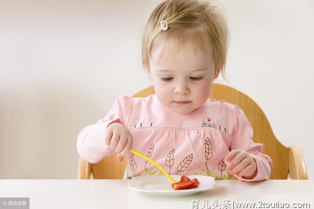 不健康的饮食对孩子的伤害有多大？家长们该如何防止现象发生？