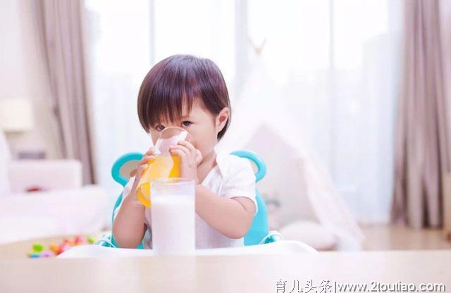 不管是母乳还是奶粉宝宝，这样给宝宝喂养，宝宝健康长得快