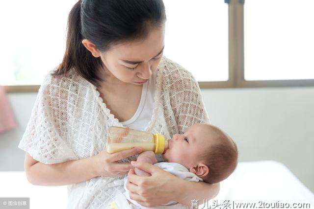 母乳不足奶粉来补，混合喂养逃不开这些问题，宝宝健康宝妈放心