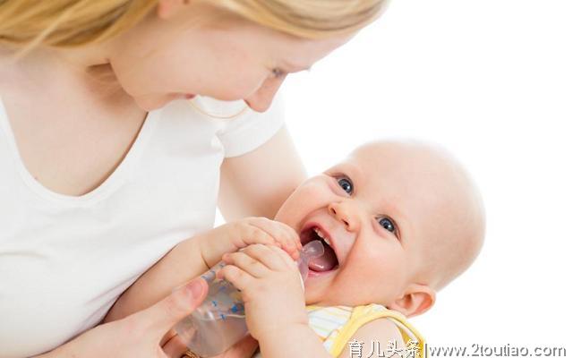 为啥母乳喂养的宝宝便便清香？而非母乳喂养往往更臭