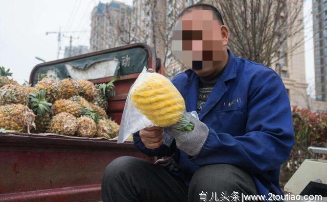 孕期再嘴馋，准妈妈也不要吃路边摊，北京城管说了实话，令人后怕