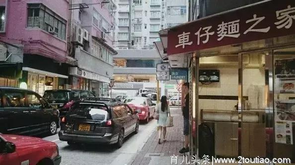 香港人为什么对一碗简简单单的车仔面情有独钟？