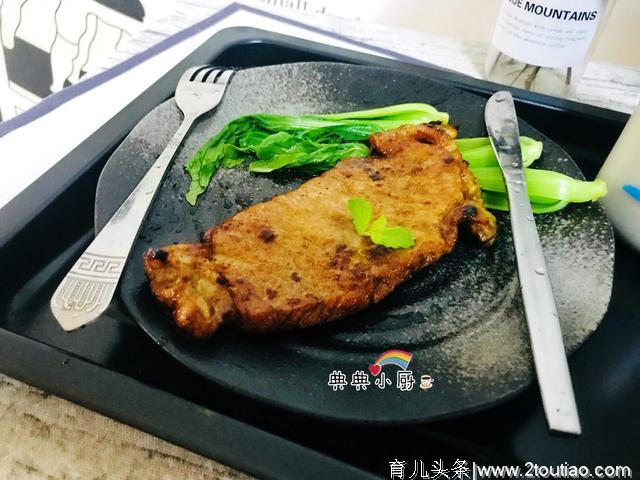 为了孩子身体健康，数年如一日，坚持自己做早餐，干净营养放心