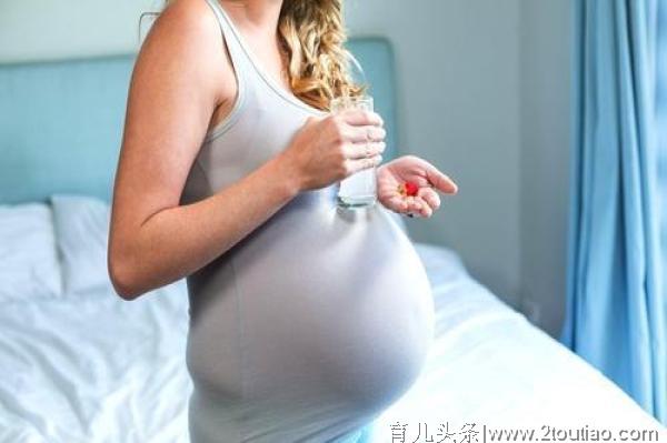 胎儿缺氧离不开5大原因，生活坚持“3要”，避免胎儿急性缺氧