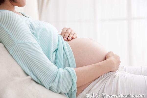 夜里胎动频繁，孕妇连夜去急诊保胎，了解情况后，医生无法淡定