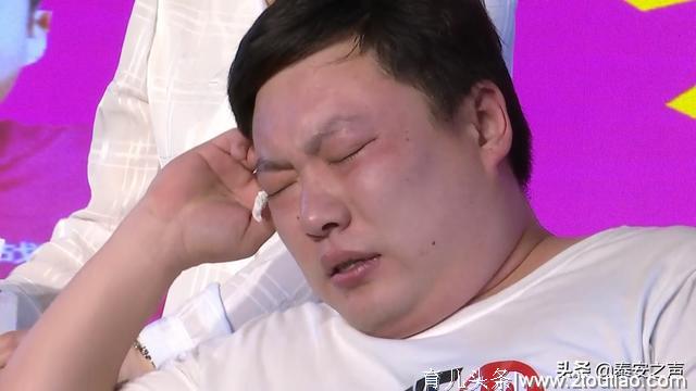 生孩子到底多痛？新泰多位“准爸爸”体验分娩痛苦，感受生娃不易