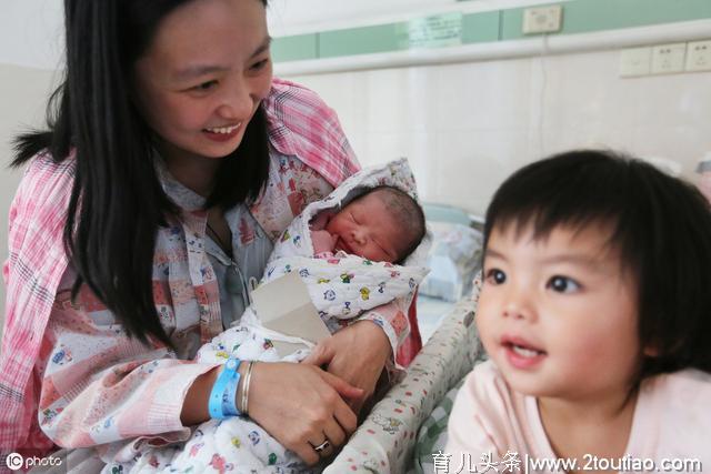 怀头胎和二胎的不同，这都是真实写照，十有八九都这样！