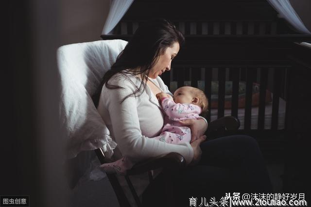 母乳喂养不足，可能与妈妈的营养有关，也可能与宝宝的性格有关哦