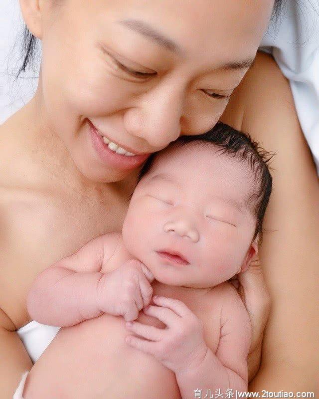 恭喜恭喜，吴辰君二胎顺利出生 打催生针顺产生下儿子