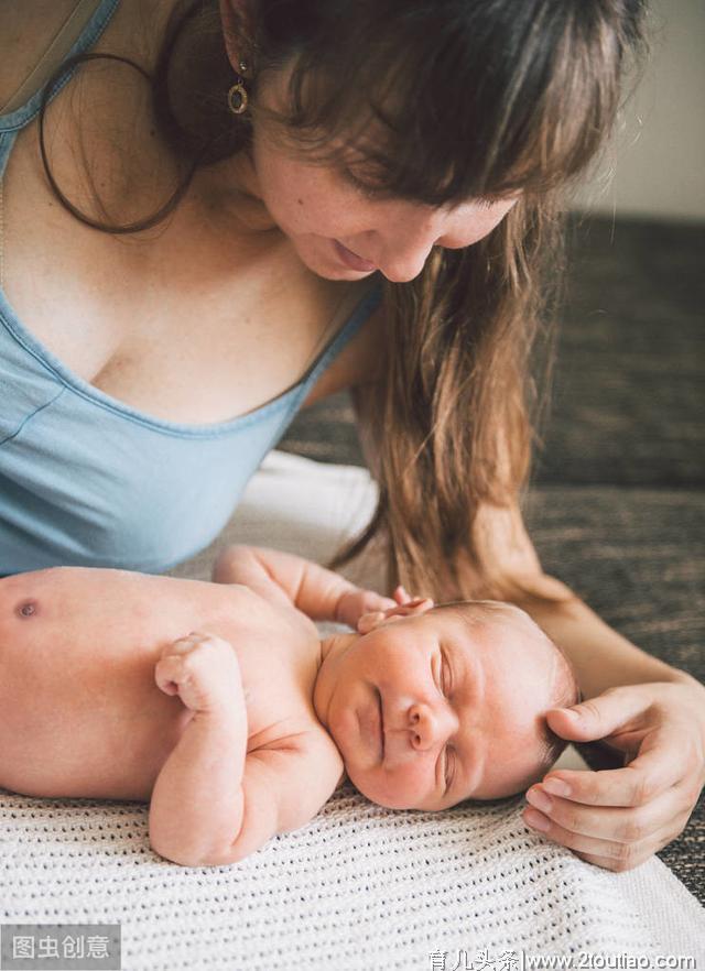 想让宝宝舒服喝得欢 这几种正确的母乳喂养姿势宝妈们必学不可