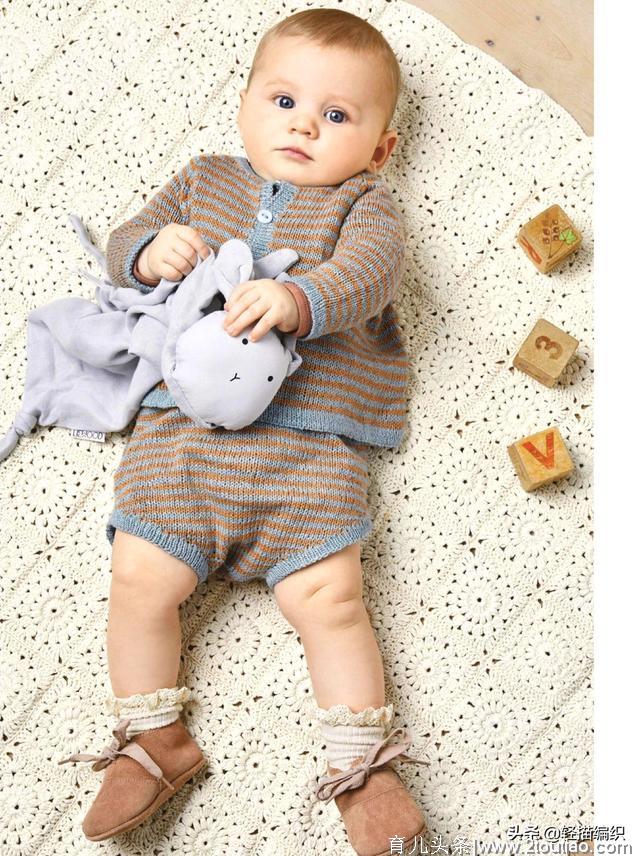 两款幼儿针织套装，条纹和纯色，简单漂亮，可爱有趣