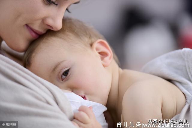 母乳喂养虽艰辛，但对宝宝好处实在多，为坚持母乳喂养的妈妈点赞