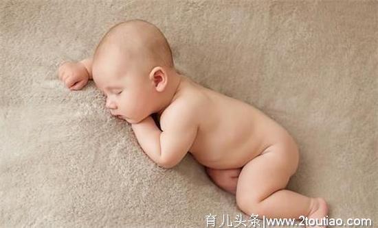 宝宝睡姿反应宝宝性格，这种睡姿的宝宝聪明又健康，你家娃是吗