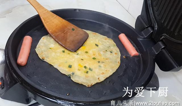 早餐饼新吃法，做法比鸡蛋灌饼简单，比葱油饼还好吃，越吃越过瘾