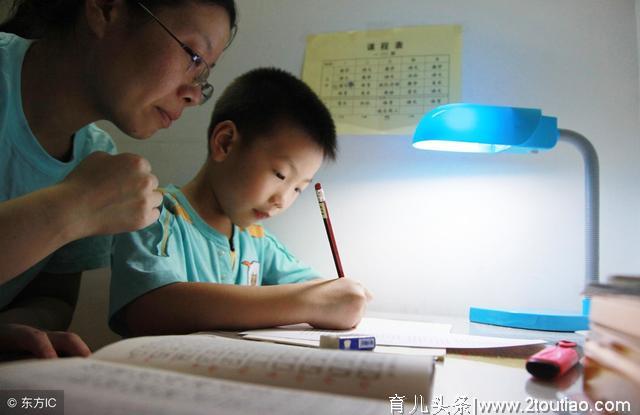 十年教师经验告诉你学会这两点，孩子越玩游戏家长越高兴！