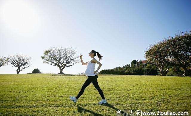 妊娠纹长出后不可逆！想要怀孕后没有妊娠纹，预防才是硬道理