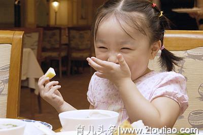 小孩不爱吃饭怎么办？6招教你轻松解决！