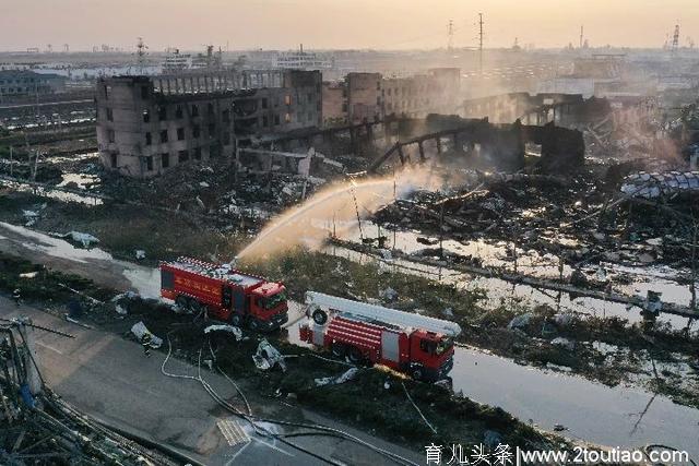 化工厂爆炸致死64人；女性首获阿贝尔奖；复发性流产与精子相关