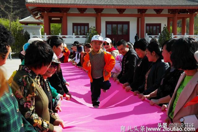 甘谷希望幼儿园:  “亲子春游”唱响春天幼儿教育的精美乐章！