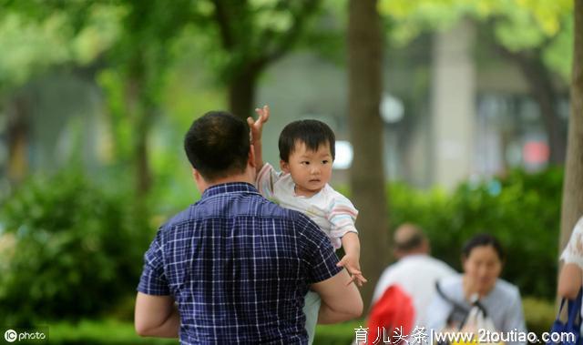 开裆裤VS纸尿裤，婆媳之争该听谁的？穿错了影响孩子身心健康