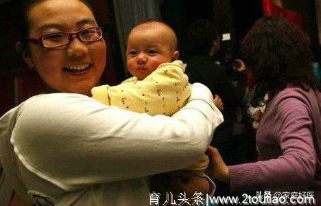 中国首例试管婴儿当妈 成功分娩诞下一名健康婴儿