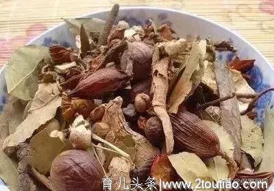 为什么卤味不香还发“苦”？，只要加多2种香料，才能卤出好味道