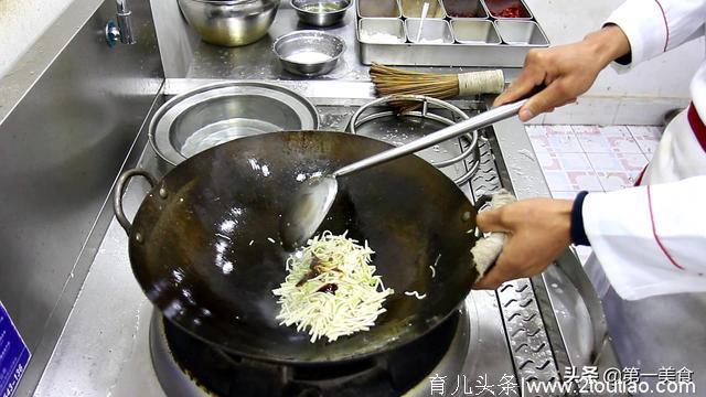 鸡蛋别总和西红柿炒，试试与这道食材搭配，吃过的都说很美味