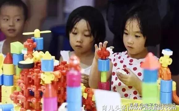 “我的孩子是男孩还是女孩？”：引发畸形的元凶，原来是外卖盒！