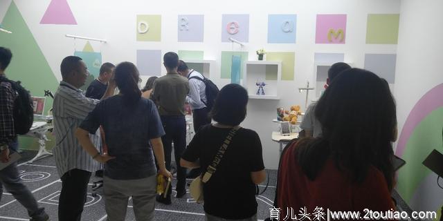 构建儿童健康学习严选教育生态！新视家家教一体机R1正式发布