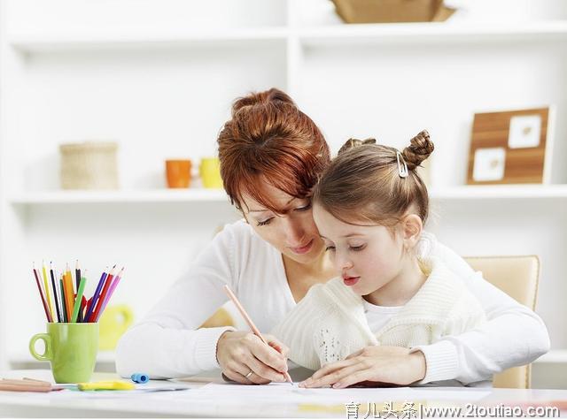 孩子不会写作业？家长得反思，可能是因为你没给孩子做学龄前启蒙