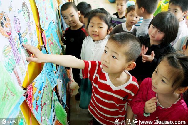 教孩子说好这三句话再送幼儿园，入园轻松加愉快，两岁半都不担心