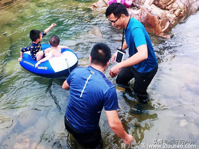 体验亲子露营，广东佛山的驴友都来这个深山，人少还可以溯溪玩水