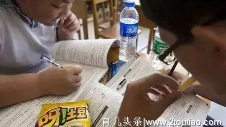 “谢谢爸妈还让我活着”学习重压下的中国孩子.让千万家长泪奔