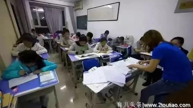 “谢谢爸妈还让我活着”学习重压下的中国孩子.让千万家长泪奔