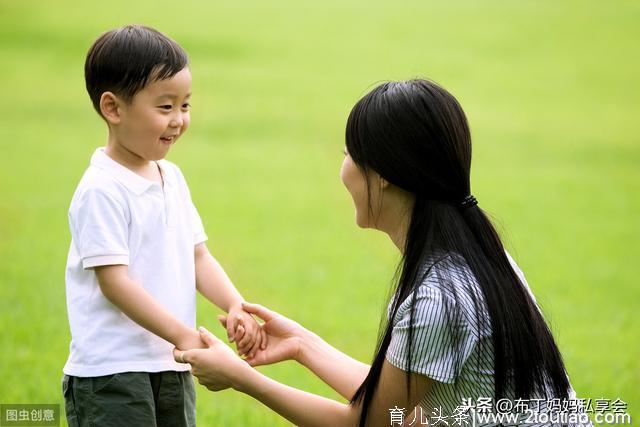 孩子说大话爱吹牛是不诚实？误解的孩子，父母可采取4招进行引导