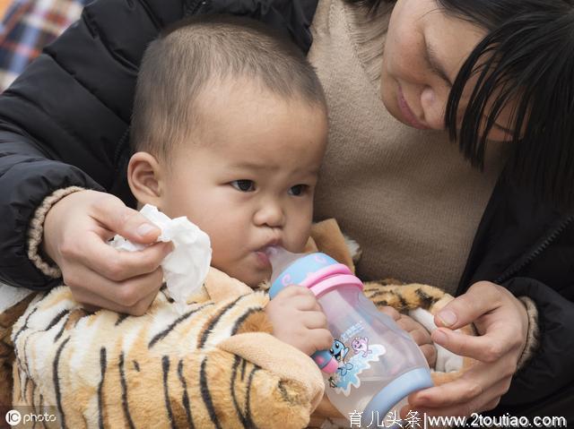 上班后，还想继续母乳喂养宝宝，你需要收好这篇最实用的背奶指南