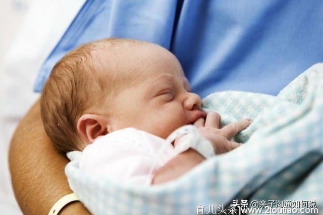 孙俪女儿被亲到变形：面请对亲友抚摸亲吻幼小的孩子，请说不