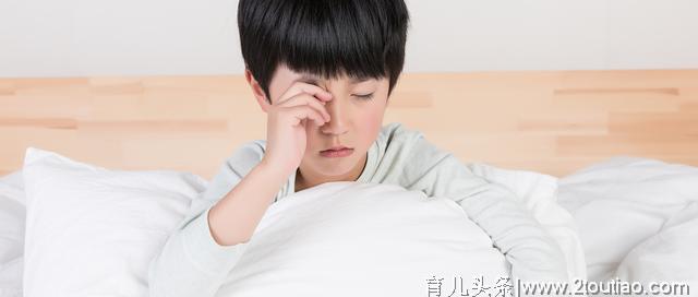 右眼视力0.1，到四岁才发现！幼儿视力检查的四个误区你知道吗？