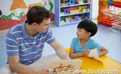 幼儿外教一对一真的适合孩子吗？不妨试一下幼儿英语外教小班课！