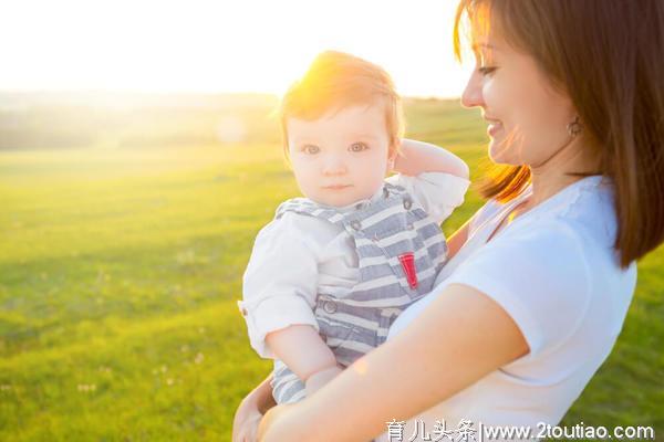 美国儿科学会：母乳喂养的新生儿不要喝水，但是一定补充维生素D